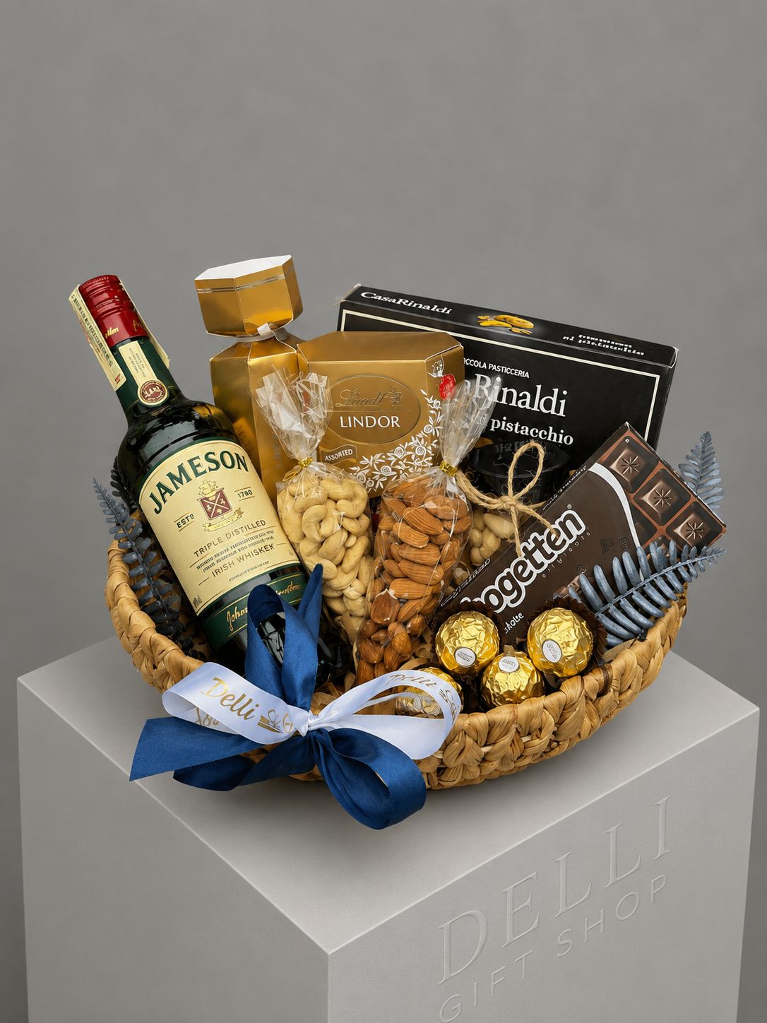 Cadou pentru bărbați Nr. 66 — Setul „Classic Gentleman www.delligiftshop.md