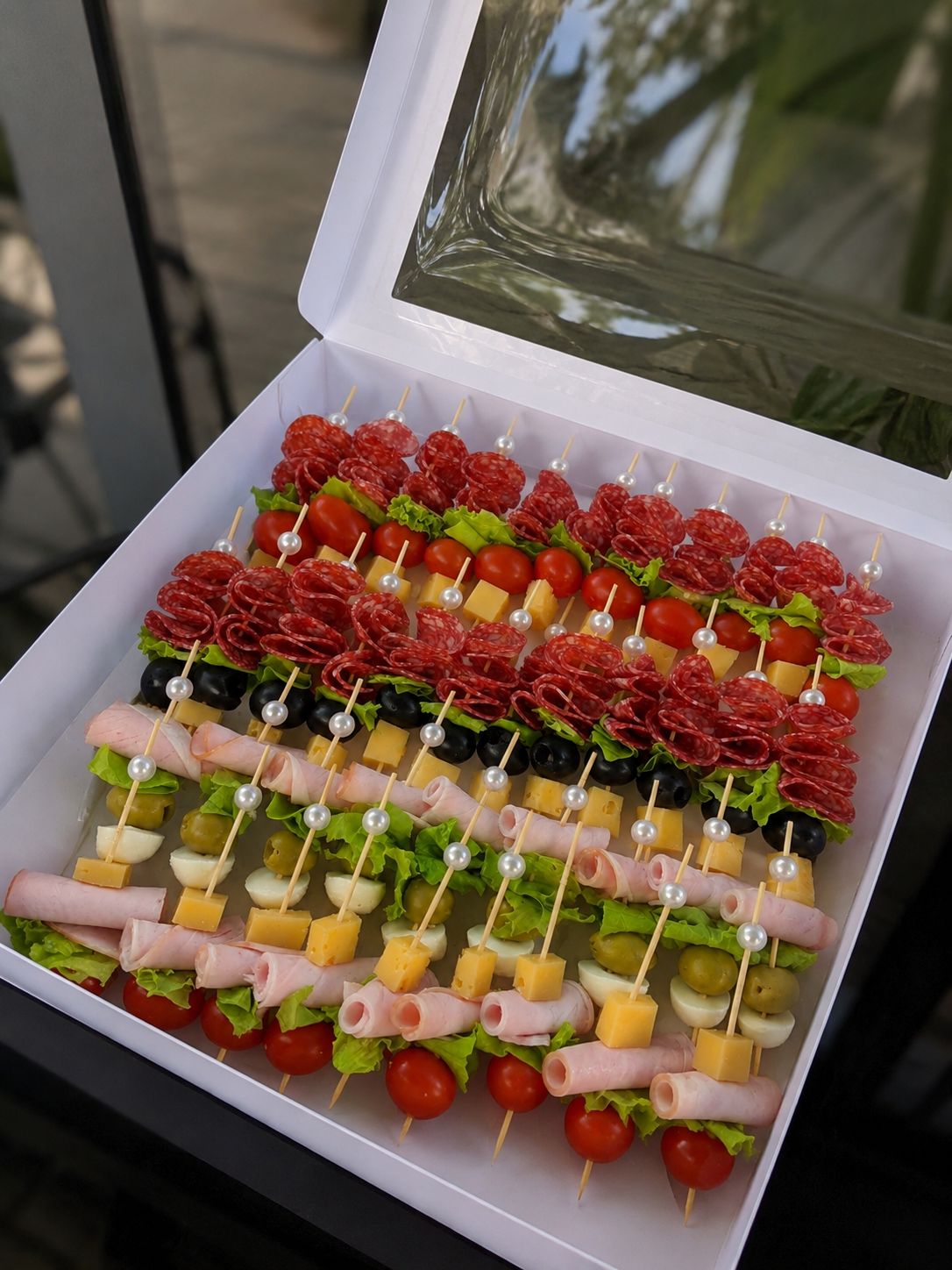 Platou Gourmet Nr. 14 — Mix de Mini-Frigărui www.delligiftshop.md