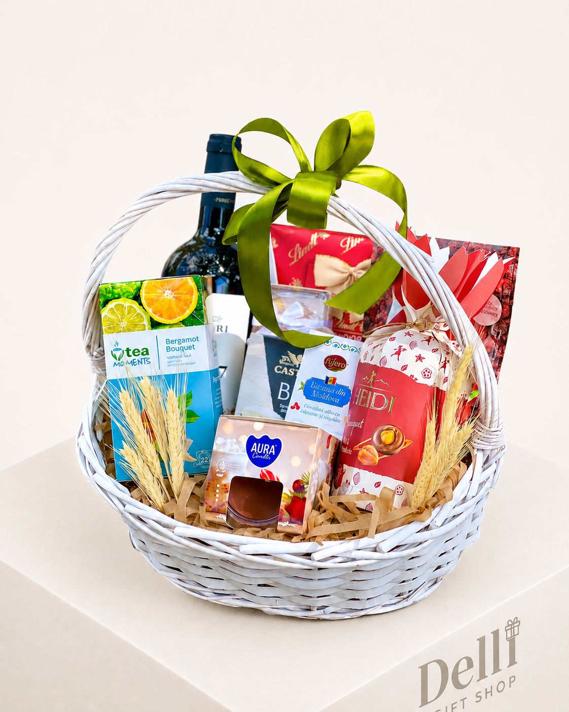 Cadou pentru profesori Nr. 79 — Setul „Golden Harvest & Sweets” www.delligiftshop.md