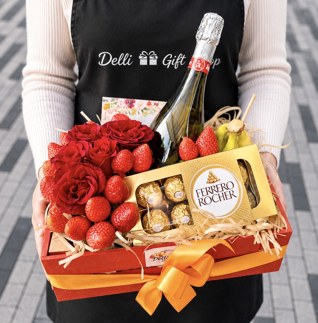Cadou pentru profesori Nr. 86 — Eleganță Roșie și Răsfăț Gold www.delligiftshop.md