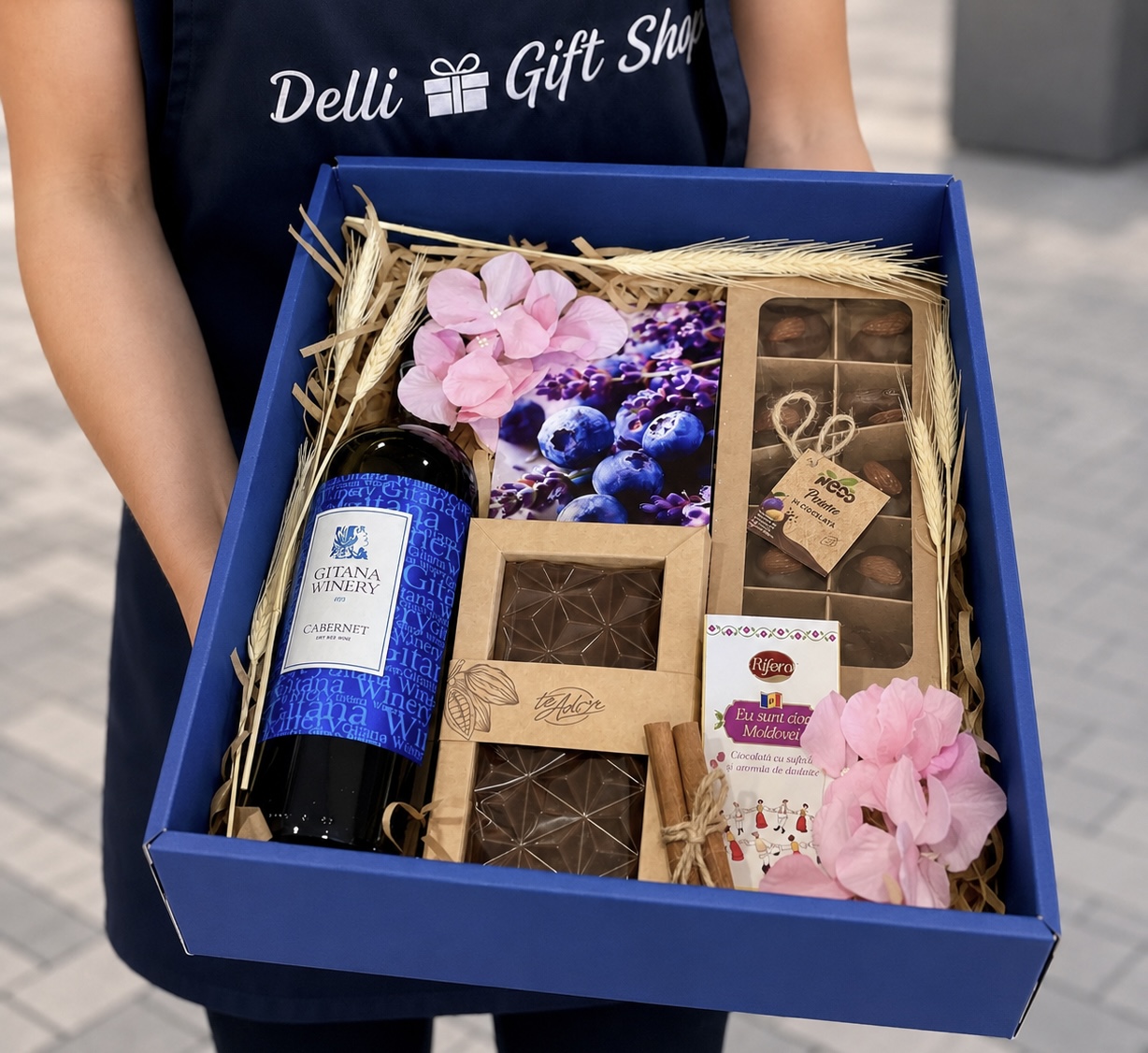 Cadou pentru profesori Nr. 76 — Setul „Tradiții și Rafinament” www.delligiftshop.md