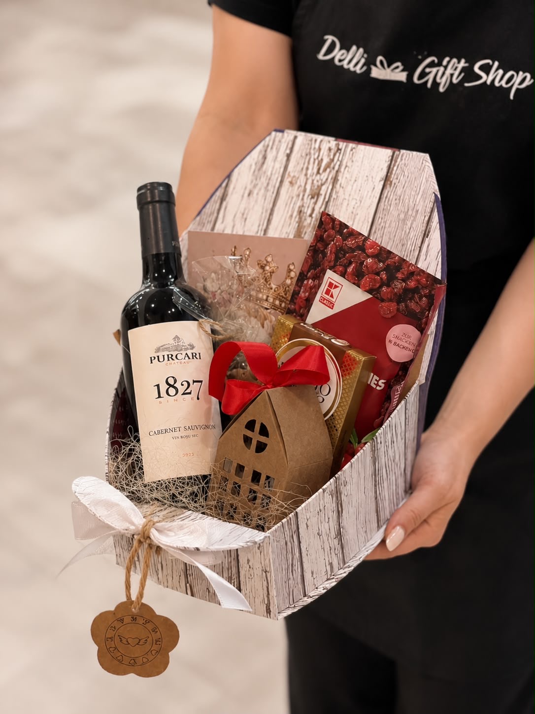 Cadou pentru ocazii Nr. 16 — Setul „Răsfăț Clasic” www.delligiftshop.md