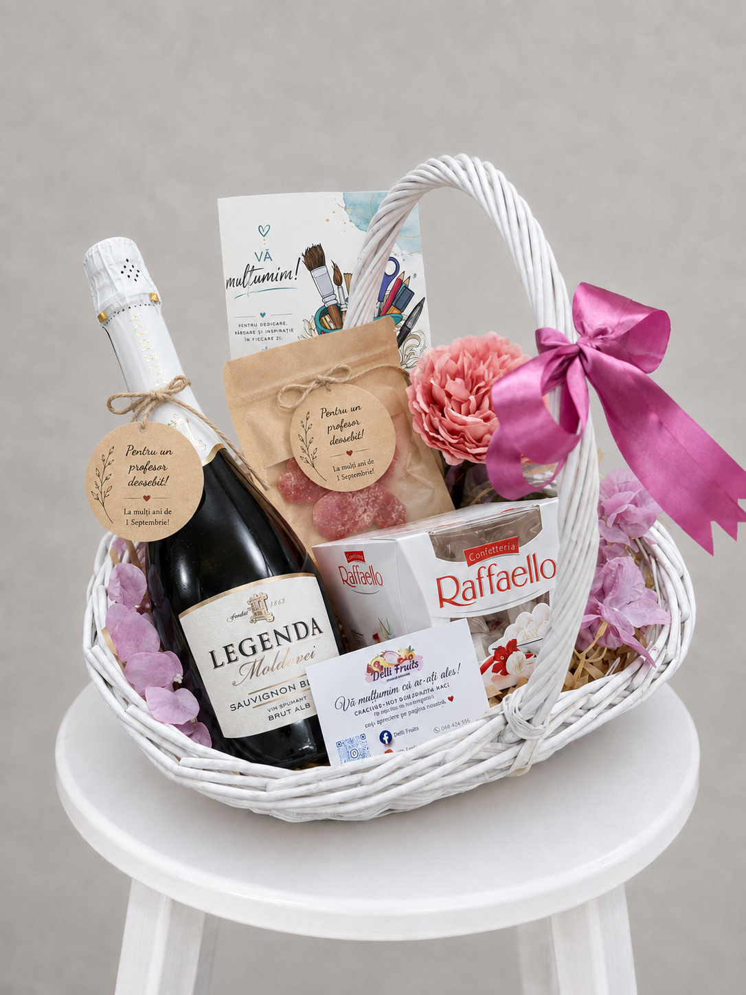 Cadou pentru profesori Nr. 82 — Selecție Rosé și Flori de Primăvară www.delligiftshop.md