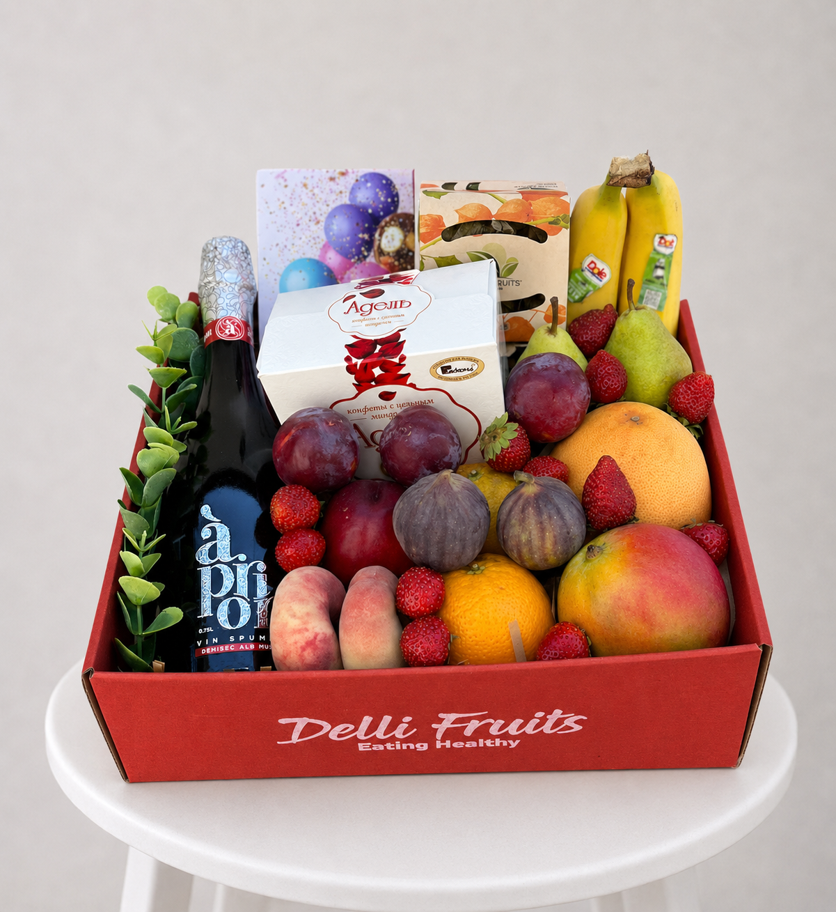 Cadou cu Fructe Nr. 67 – Răsfăț cu Fructe și Spumant www.delligiftshop.md